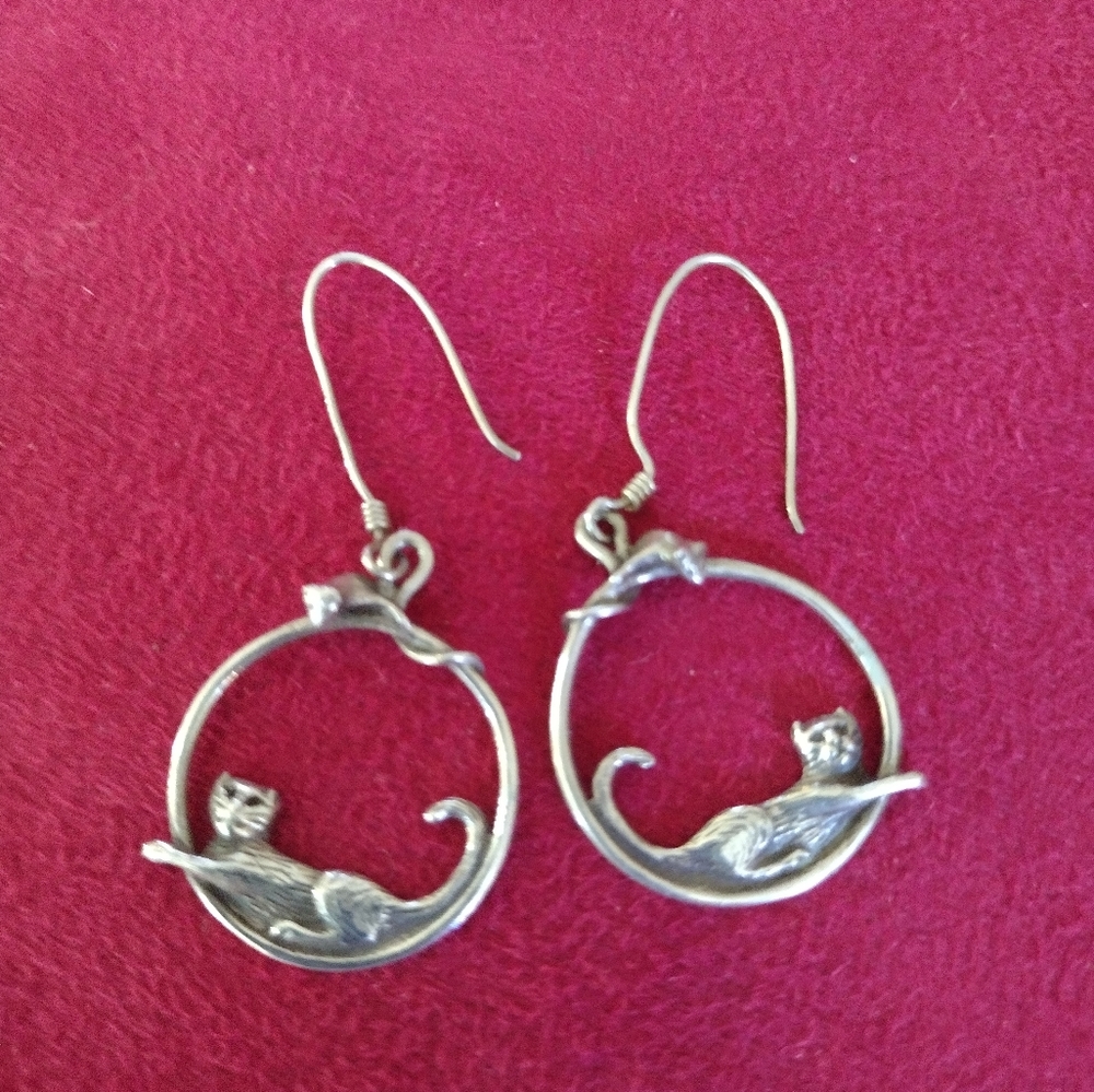 Silver cat earrings (sterling)